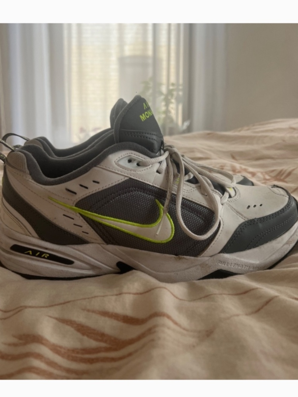 NIKE Air Monarch , white/grey/lime, size 11.5